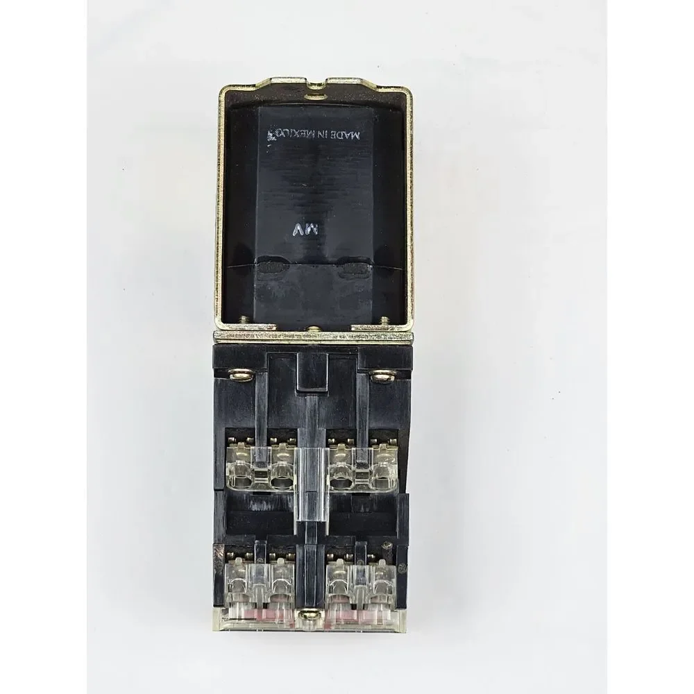 Allen Bradley 700DC-P800Z24 Series‎ A DC Relay Type P Direct Drive